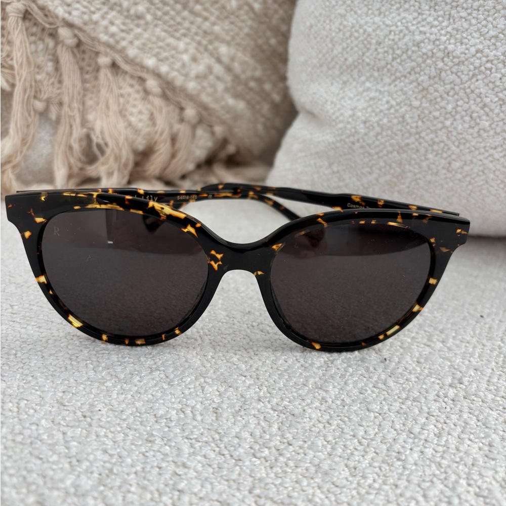 RAEN Lily Tortoise Sunglasses like new